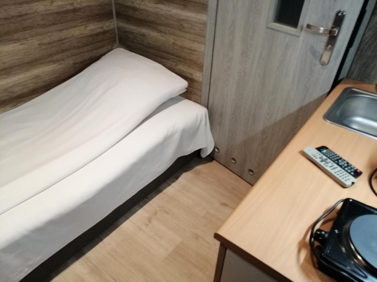 Pokoje Goscinne Polo Częstochowa Екстериор снимка