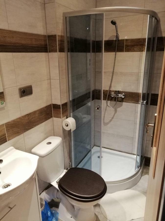 Pokoje Goscinne Polo Częstochowa Екстериор снимка