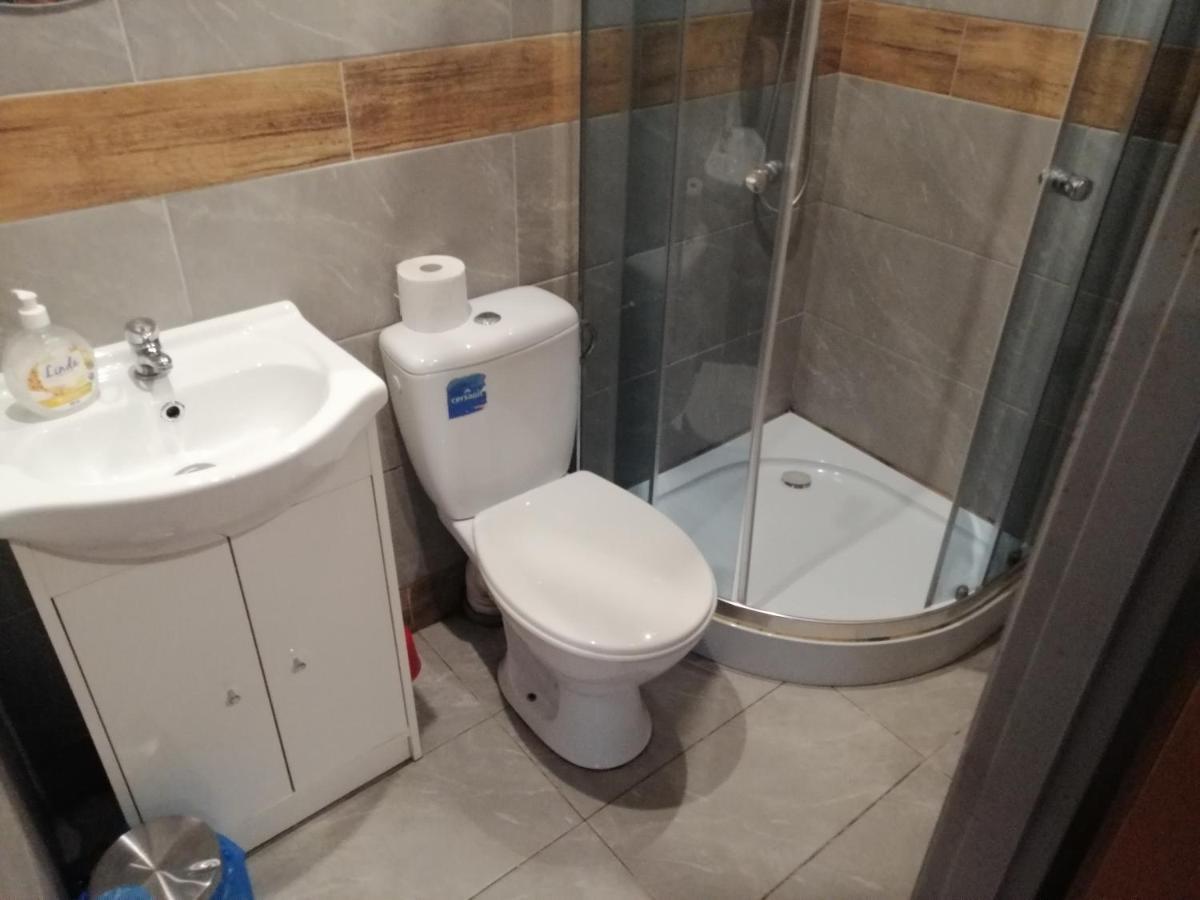 Pokoje Goscinne Polo Częstochowa Екстериор снимка
